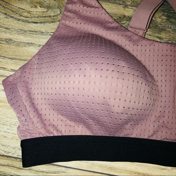 VS Lightweight Perforated Mauve Sports Bra - Picture 3 of 11